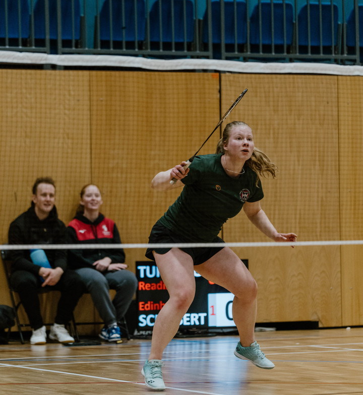 Badminton